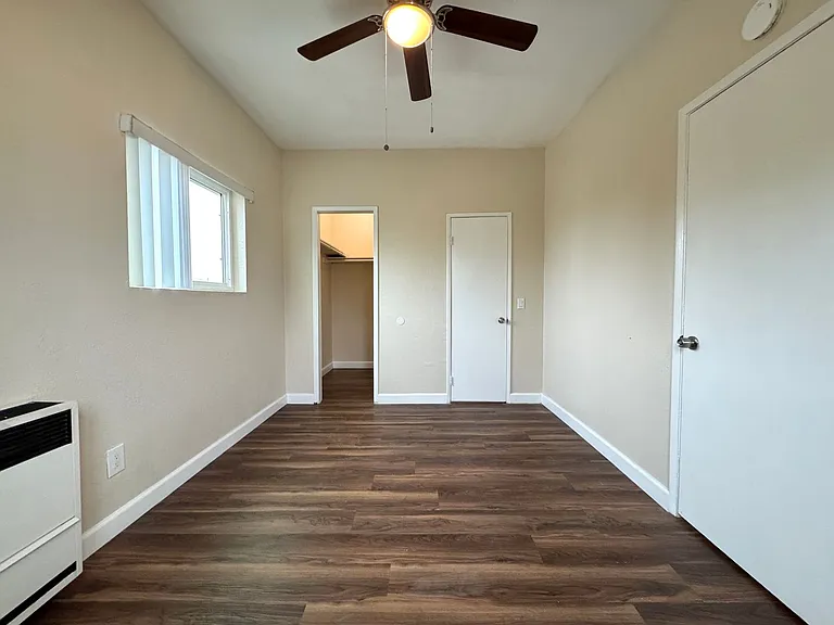 2221 Abbott St #4 — Photo 7