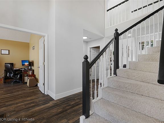 2nd image of 1107 Bear Track Dr