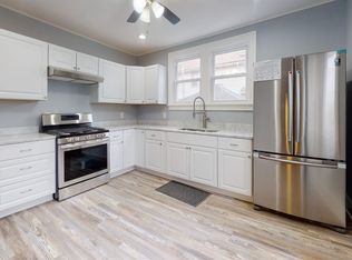 1335 W Capitol Dr, Milwaukee, WI 53206