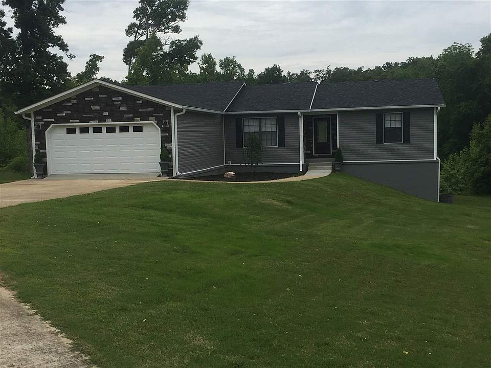 1st image of 194 Fairway Dr