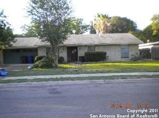 5123 Round Table Dr, San Antonio, TX 78218