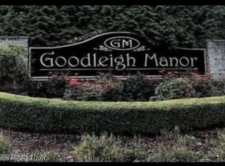 5 Manorview Dr, Dallas, PA 18612