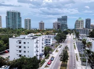 3051 SW 27th Ave APT 303, Miami, FL 33133