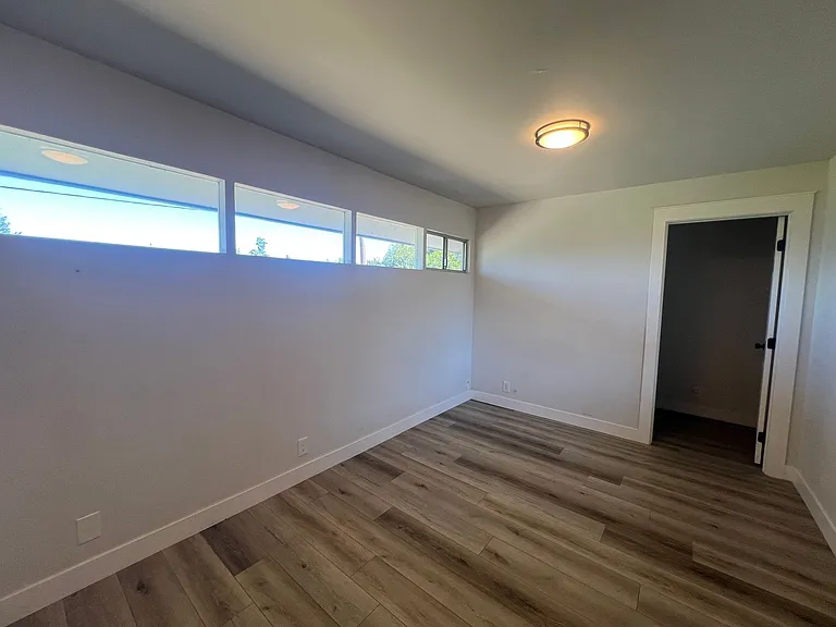 546 Fir Ave — Photo 18