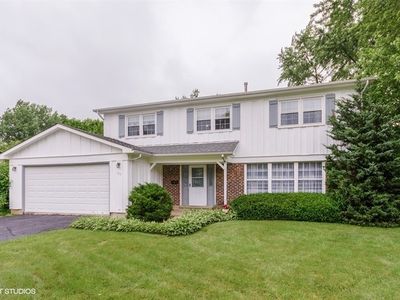 226 Ridgewood Ct, Lake Zurich, IL, 60047
