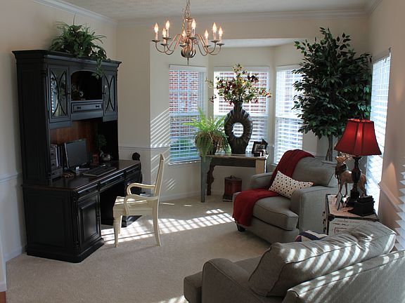 2nd image of 9418 Oak Brook Dr
