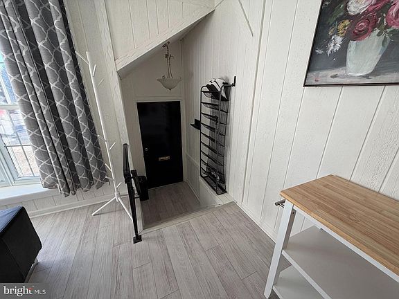 3rd image of 10916 Modena Pl