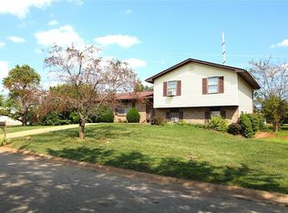 1013 Kimberly Dr, Park Hills, MO 63601