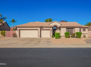 4616 W Whispering Wind Dr, Glendale, AZ 85310
