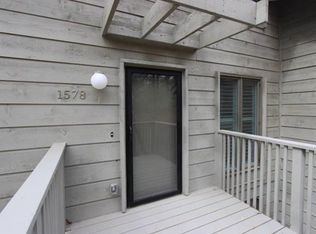 1578 Autumn Leaf Dr, Ballwin, MO 63021