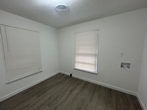 2309 Glendale Dr