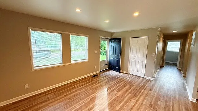 9519 Conried Dr — Photo 4