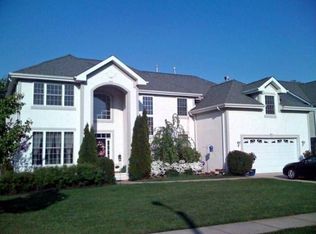 24 Pebble Beach Dr, Egg Harbor Township, NJ 08234