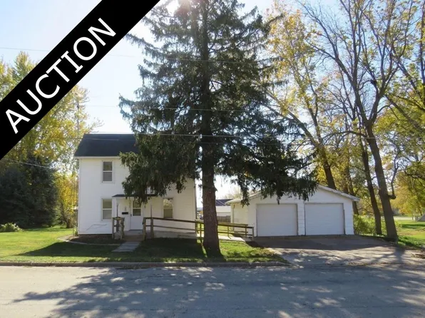 530 W Woodward Ave, Livingston, WI 53554