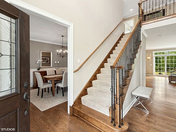 3rd image of 34 N Empress Dr