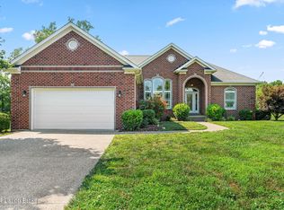 3202 New Chapel Rd, Jeffersonville, IN 47130