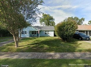 933 W 15th 1/2 St, Houston, TX 77008