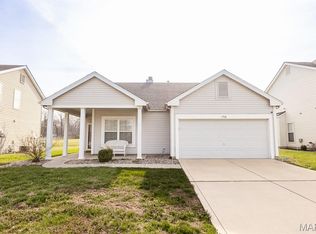 1716 Ambrose Terrace Dr, Swansea, IL 62226