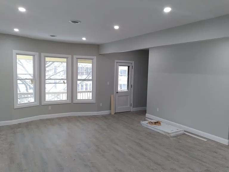 14 W Erie St — Photo 14