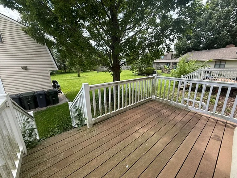 3202 Chatham Dr — Photo 12
