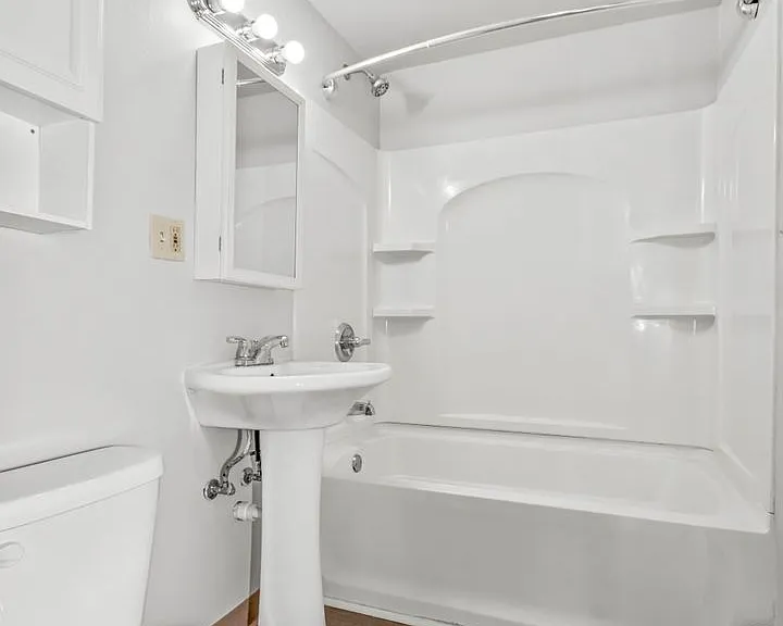 Lindberg Apartments — Photo 5