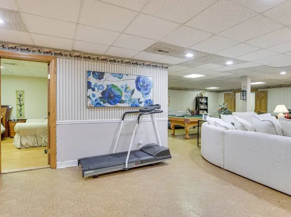 7 Creekside Ln #Id1366766p, Barrington, IL 60010