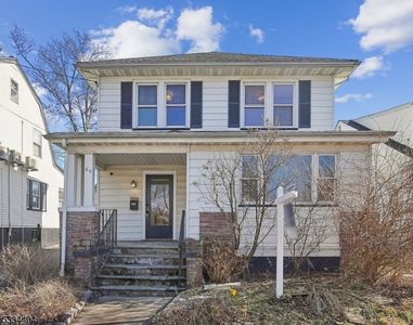 60-62 Essex Ave, Maplewood, NJ, 07040