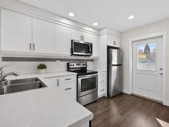 5th image of 3050 Sherman Rd #45