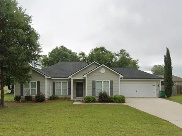 104 Birchleaf Ln, Leesburg, GA 31763