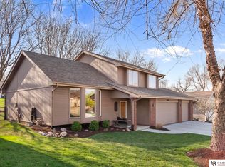 8008 S 69th St, La Vista, NE 68128