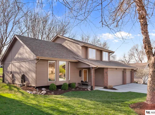 8008 S 69th St, La Vista, NE 68128