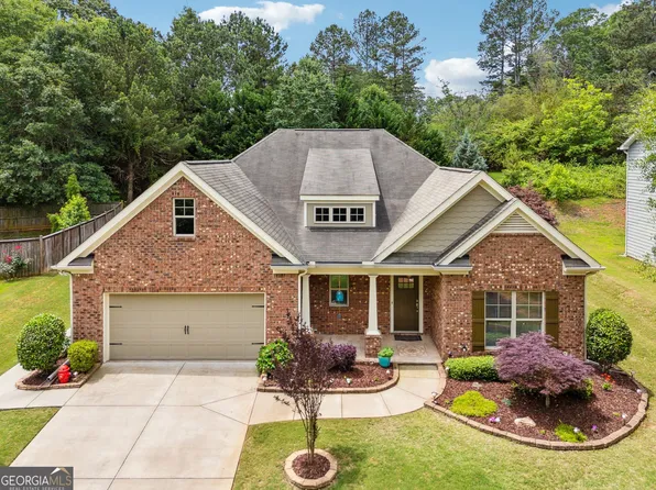 8040 Gracen Dr, Gainesville, GA 30506