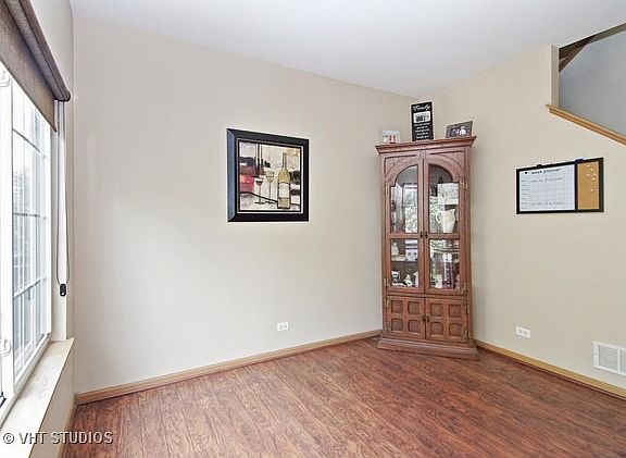 4th image of 322 Southwicke Dr #C