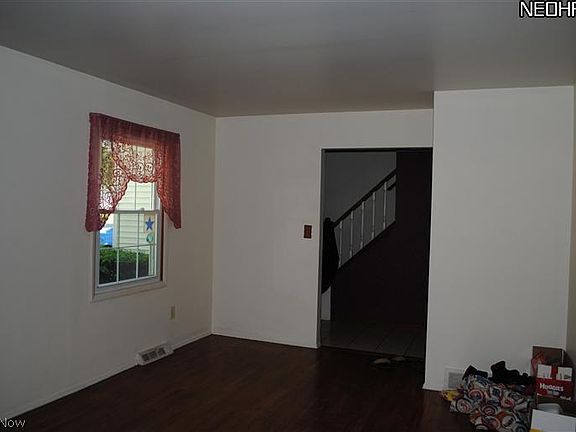 3rd image of 8084 Brookwood St NE
