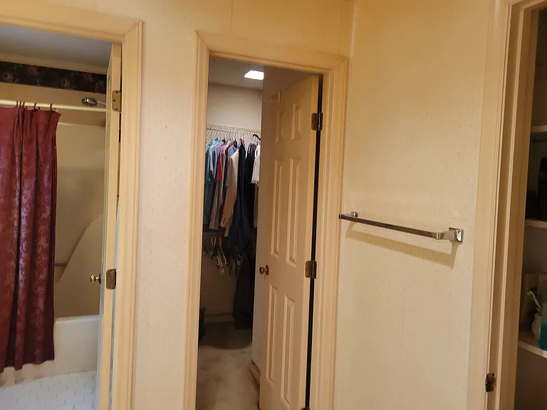 5521 Dobson Rd — Photo 6