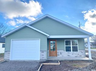 1201 E Reeves St, Marion, IL 62959