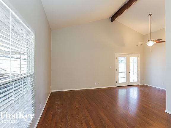 4th image of 9726 N 55th Dr