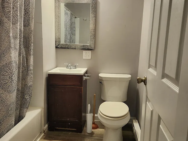 5 Jones St #2 — Photo 5