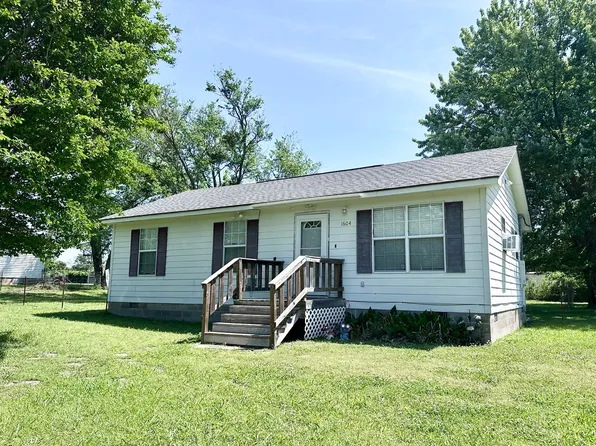 1604 Summit St, Muskogee, OK 74403