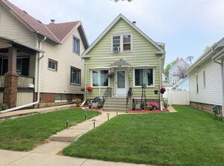 3746 E Layton Ave, Cudahy, WI 53110