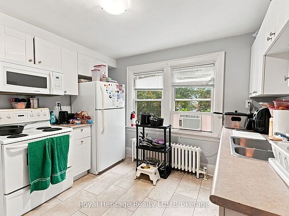 5th image of 117 Park Rd N