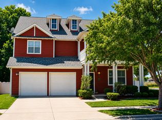 1713 Liberty Dr, Aubrey, TX 76227