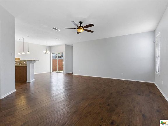 4th image of 1147 Lonesome Oak Dr