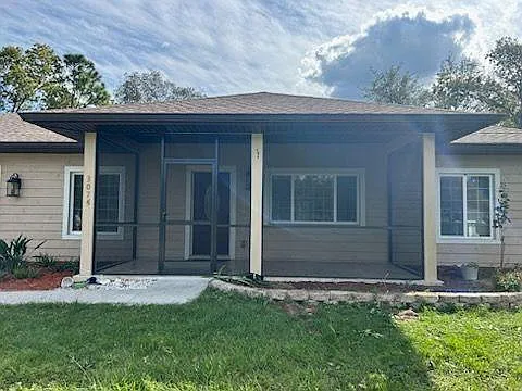 3074 W Hampshire Blvd — Photo 3