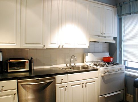4th image of 24 Bennett Ave #2325B