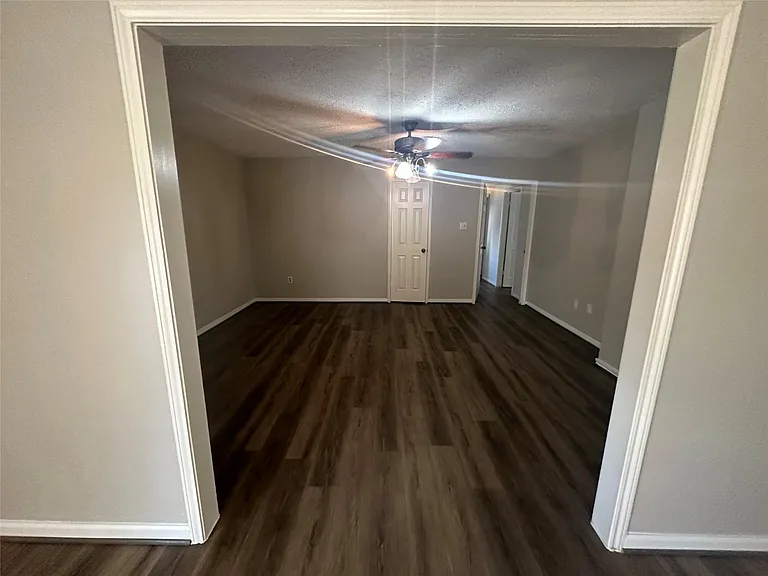 29031 Elmwood Dr — Photo 10