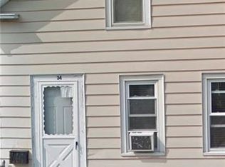 34 Harris Ave, Cranston, RI 02920