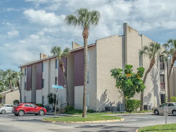 3818 N Lake Dr Unit 75, Tampa, FL 33614