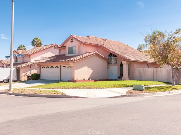 2193 Coachman Ln, Corona, CA 92881