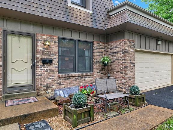 2nd image of 2457 Charente Dr